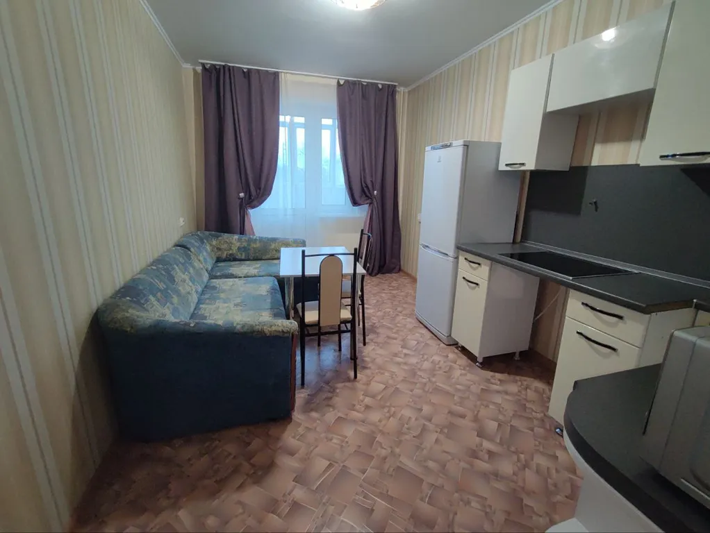 Квартира Вместительная квартира рядом сТЦ Крастэц — Красноярск