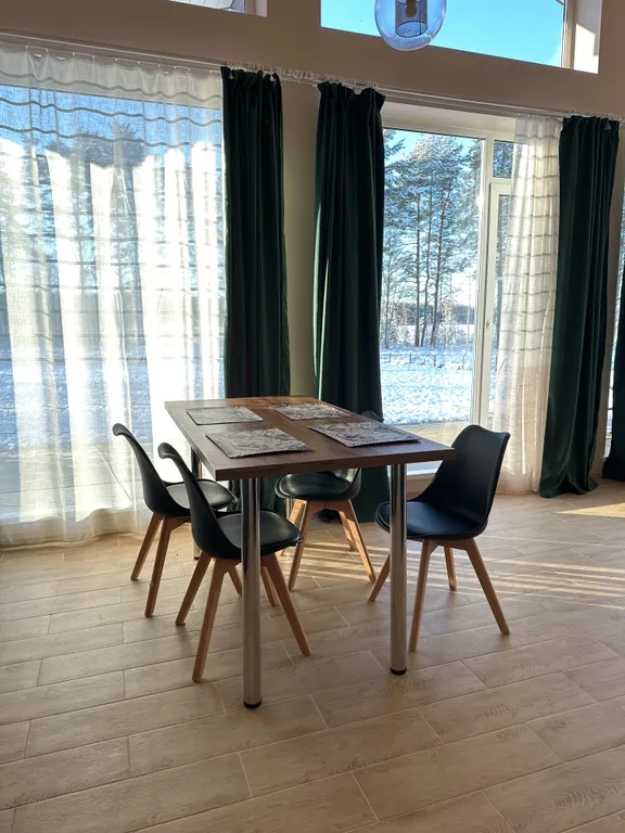 Коттедж Дом на берегу озера — Борисово