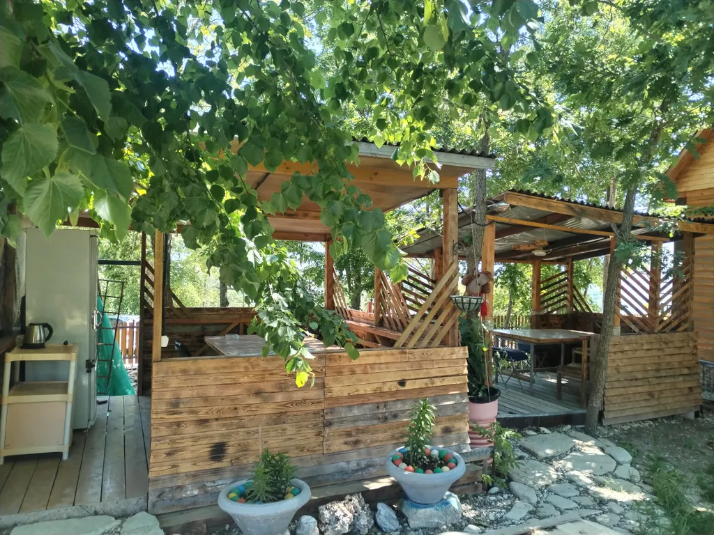 Коттедж Домик Лесное местечко — Геленджик