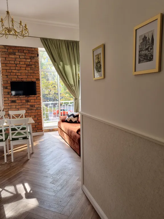 Стильные апартаменты у Кикоина