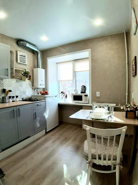 Квартира с современным ремонтом, рядом с жд вокзалом и автостанцией