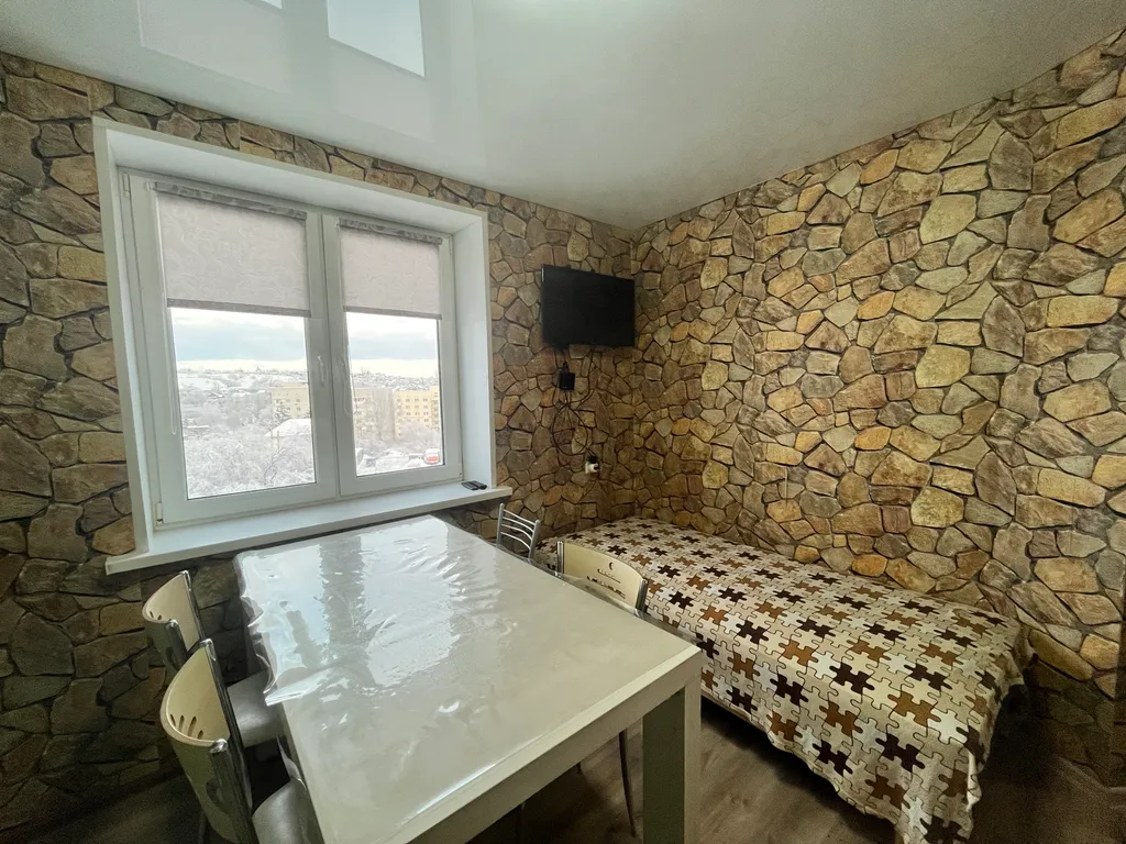 Уютная трехкомнатная в Заводском районе