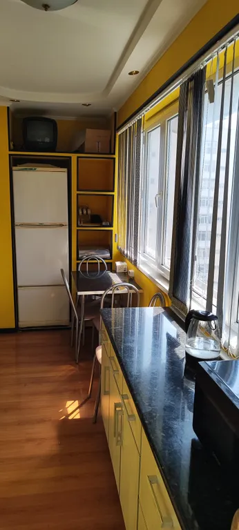 Уютная квартира в центре с видом на море