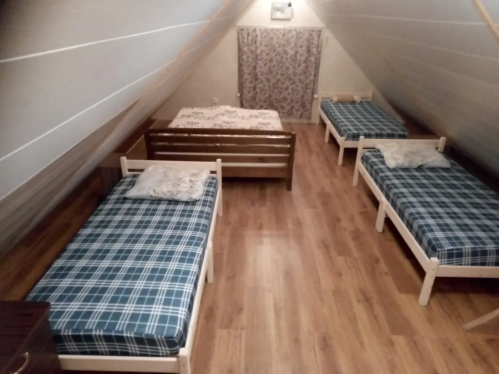 Дом у родника