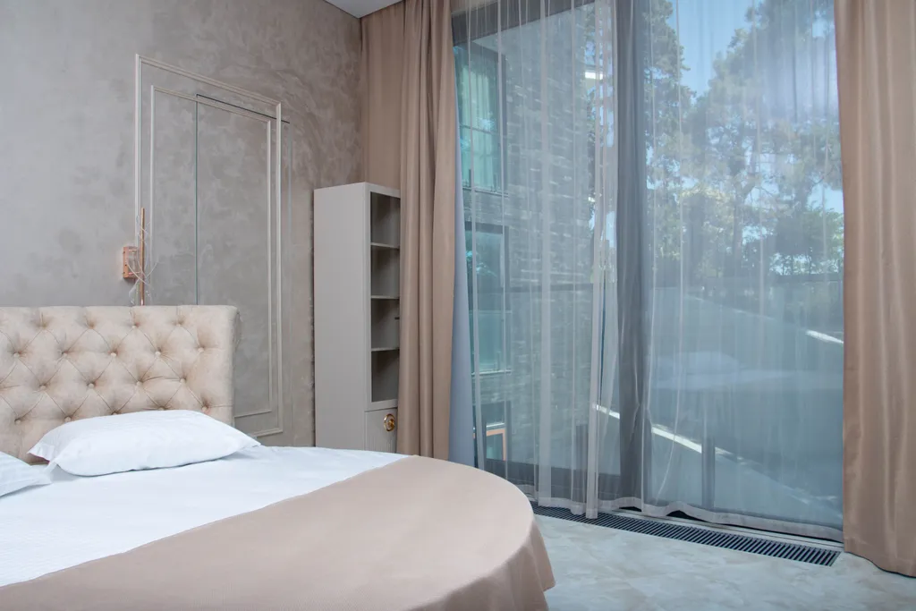 Апартамент с собственным бассейном и пляжем