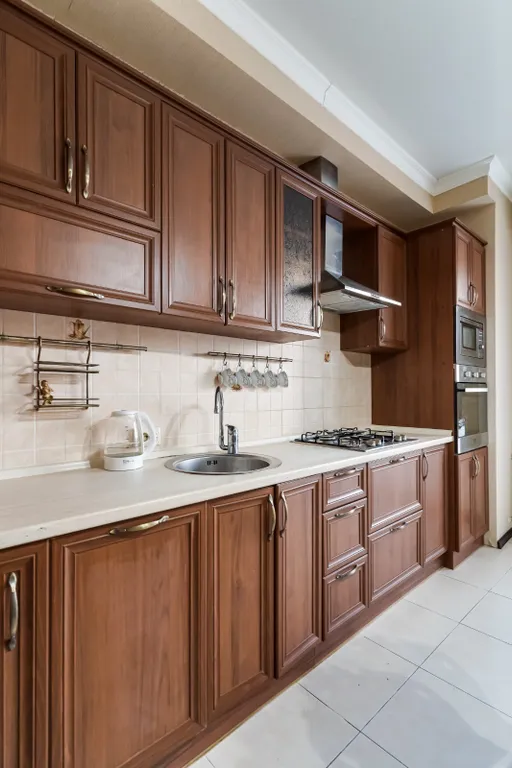 Просторная квартира в районе Шолохова, 10 минут от центра