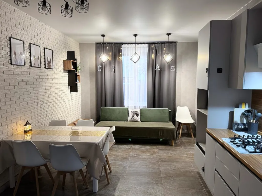 Гостевой дом с конюшней