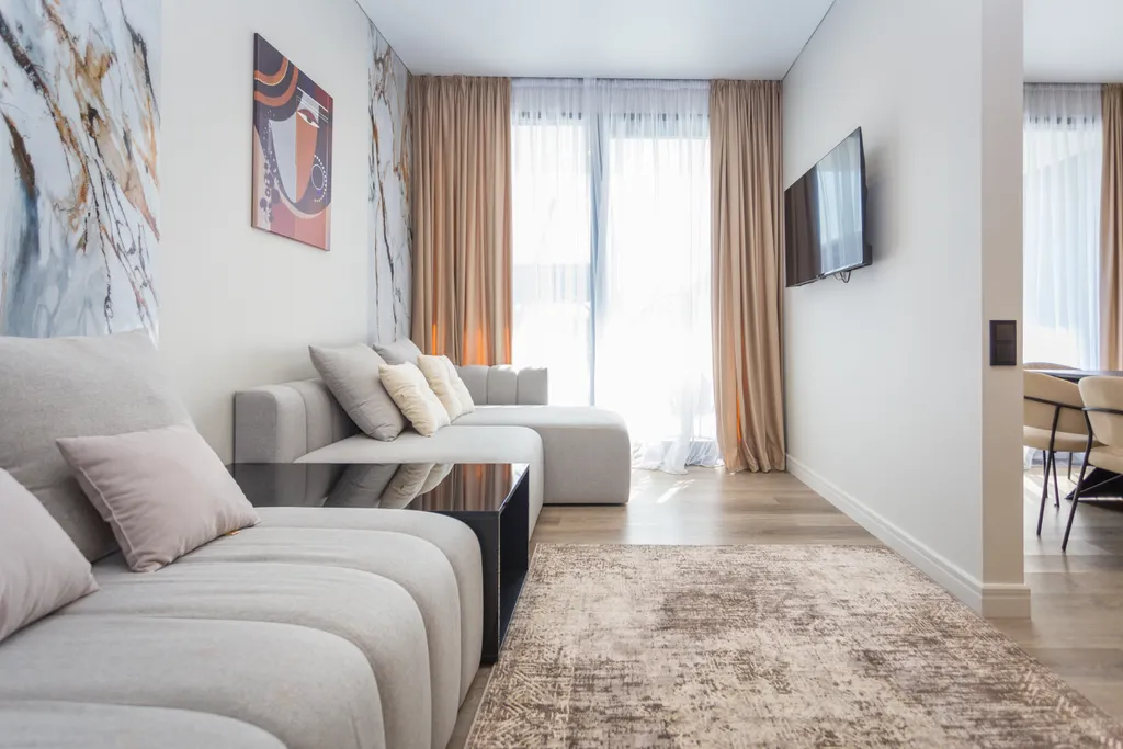 Дом у моря с бассейном