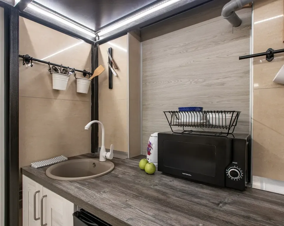 Дизайнерская двухуровневая квартира на Невском