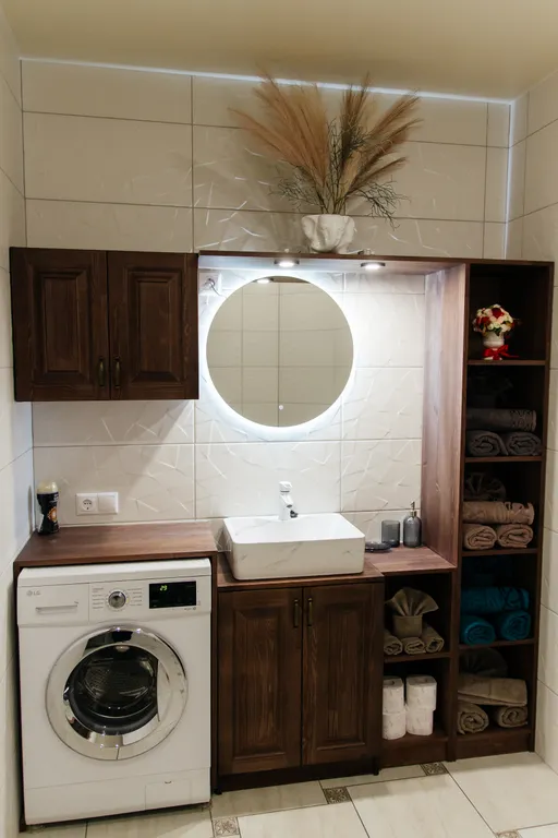 Уютный коттедж в сосновом лесу с видом на озеро