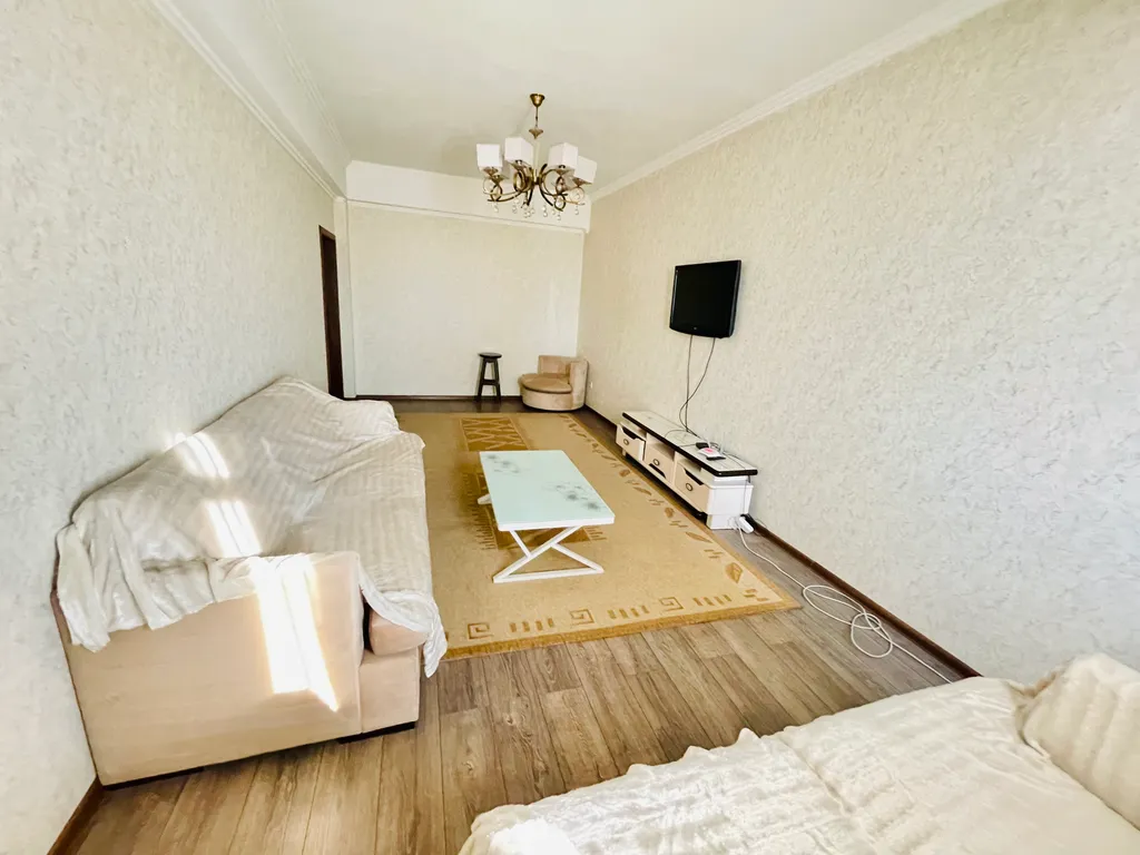 Двушка в новом доме в центре города