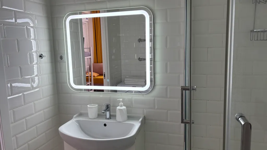 Новая студия с видом на море