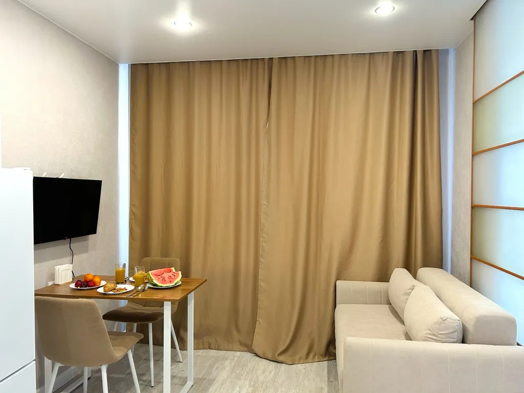 Квартира на 17 этаже у моста