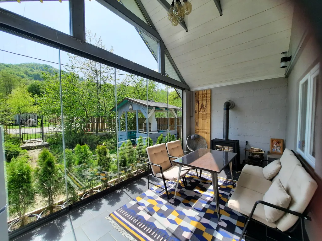 Коттедж Милый домик в стиле прованс с камином, горячей купелью, баней, бассейном — аренда посуточно в Хамышки