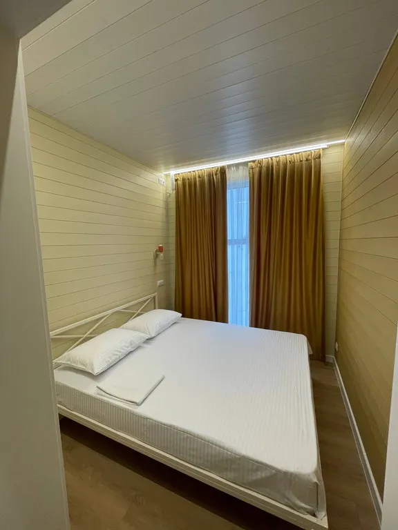 Домик Италия с террасой - большой дом с 3 спальнями