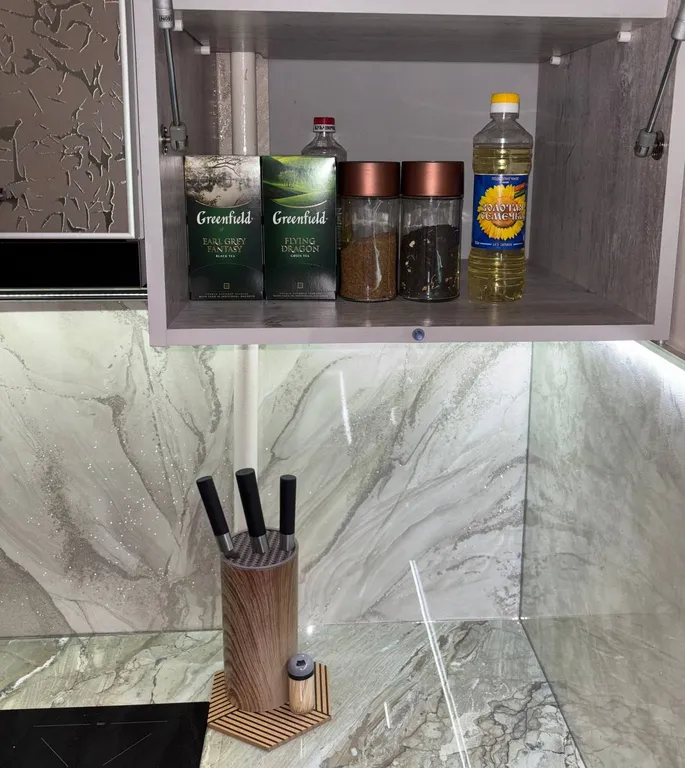 Просторная, чистая двушка с кухней-столовой в историческом центре