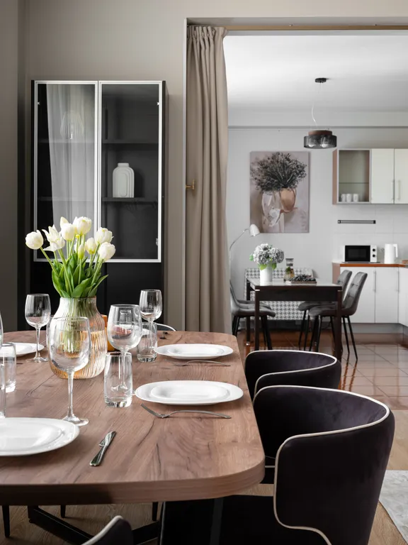 Четырехкомнатная квартира в элитном доме на Тверской