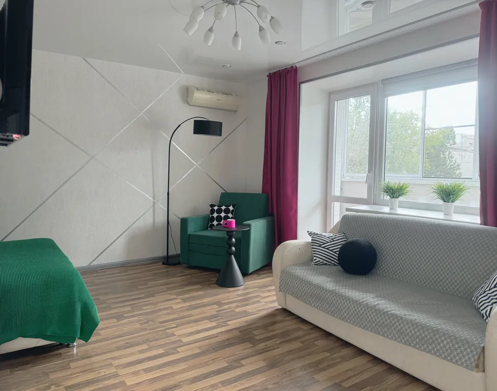 У Спасо-Преображенского