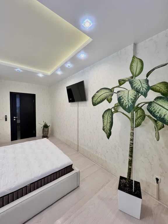 Двухкомнатная квартира в центре с 2 лоджиями