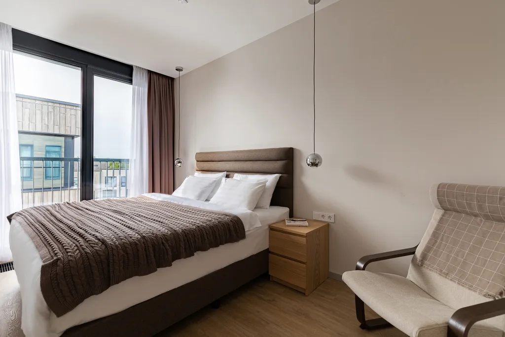 Охта Сьют 23