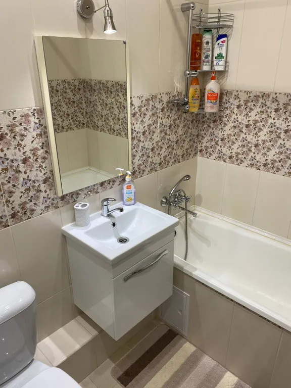 Квартира у Глобуса