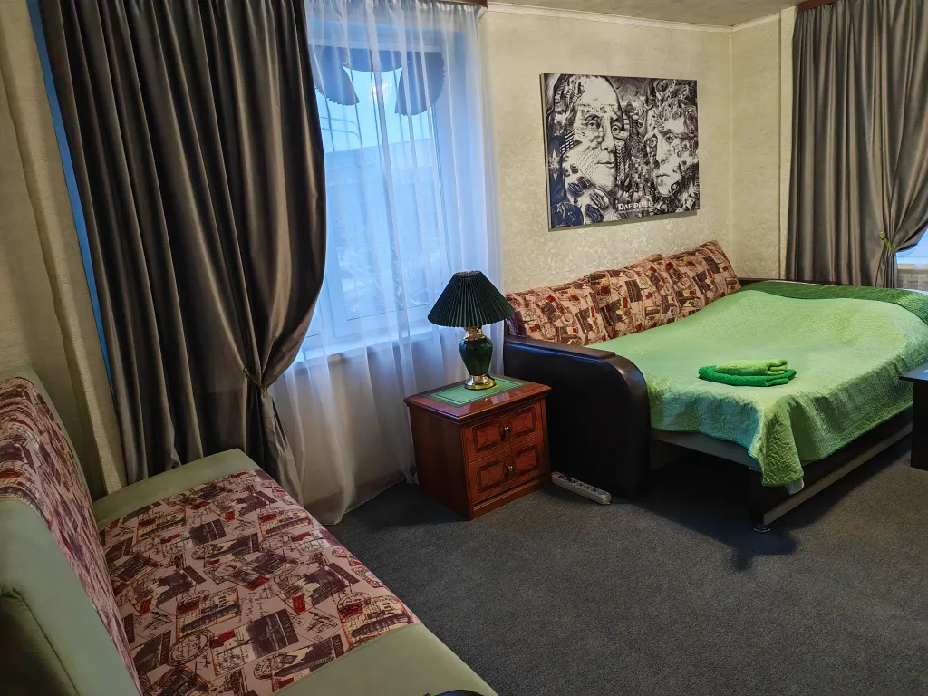 Уютная двухкомнатная квартира возле Морвокзала