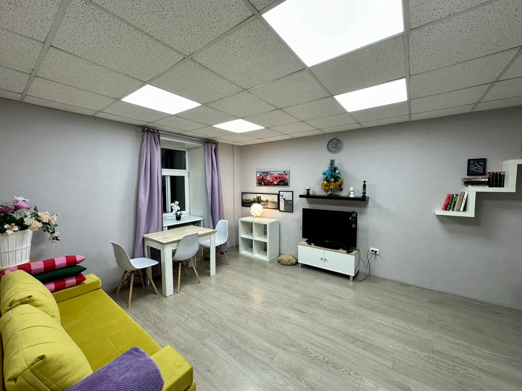 Большая квартира в самом центре города с видом на Власьевский сад — аренда посуточно в Ярославль