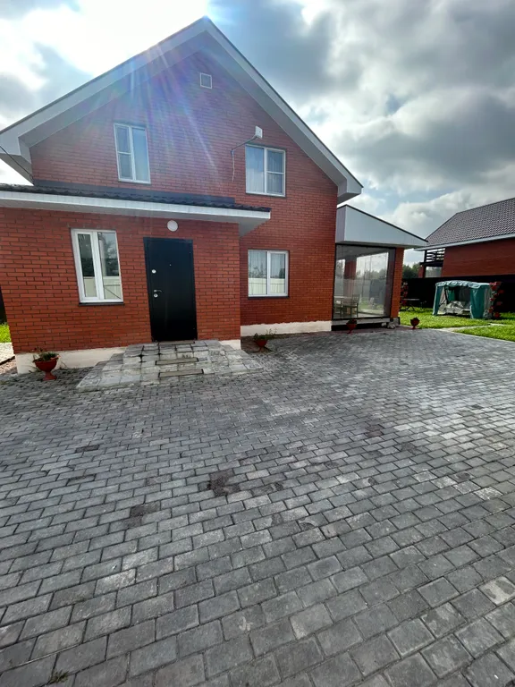 Уютный коттедж недалеко от Москвы