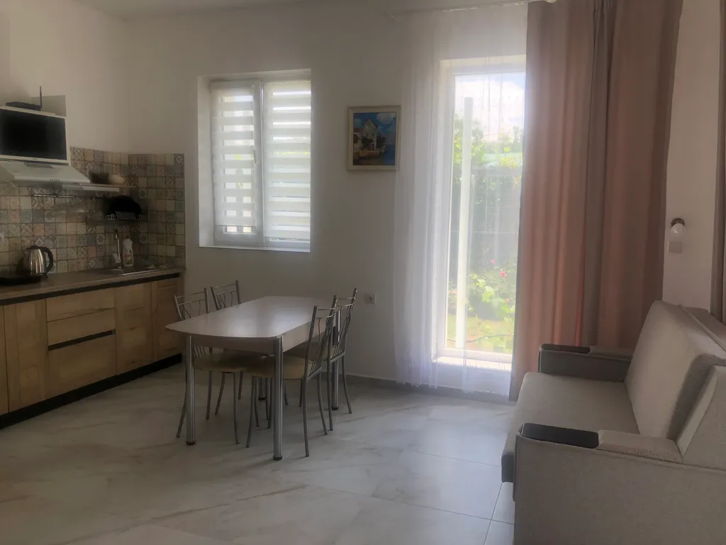 Квартира Уютная квартира у моря — Новоотрадное