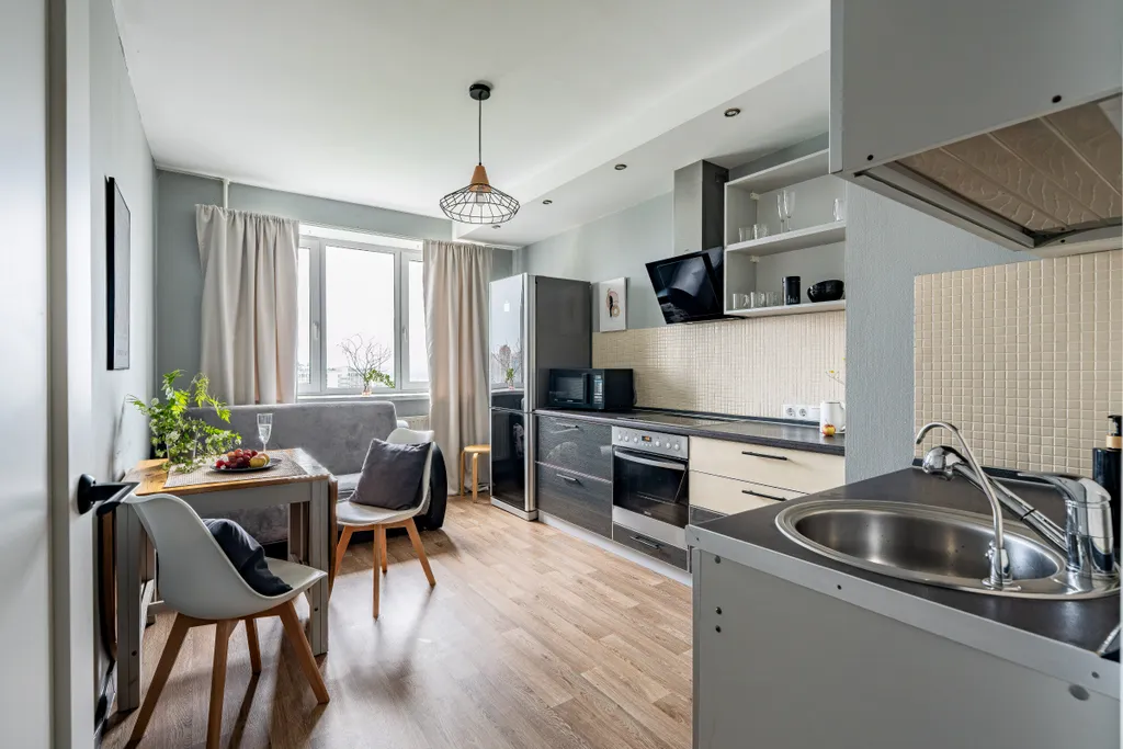 Евродвушка для 5х у метро Парнас || Сатин Хоум апарт