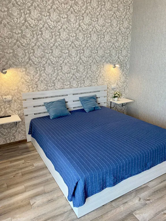 Квартира Светлая студия возле моря — аренда посуточно в Отрадное