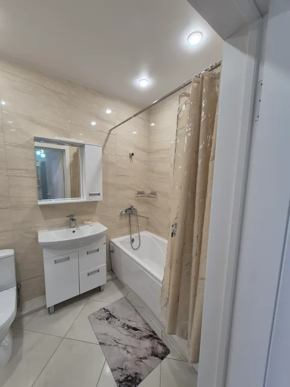 Уютная светлая квартира с видом на город