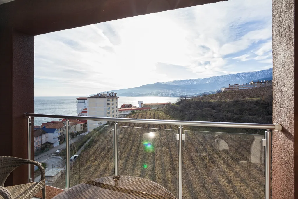 Апартаменты с видом на море на 1-й линии