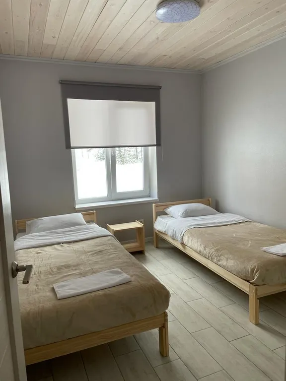 Новый дом в Геше на 1 линии по дороге на сектор Б