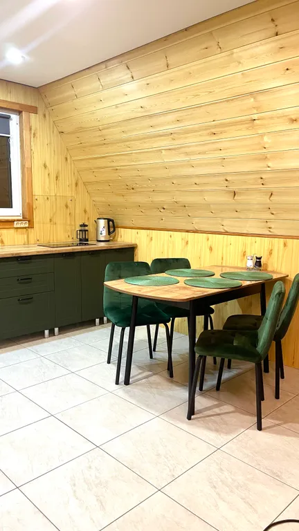 Коттедж Уютный домик Sklon House — Шерегеш