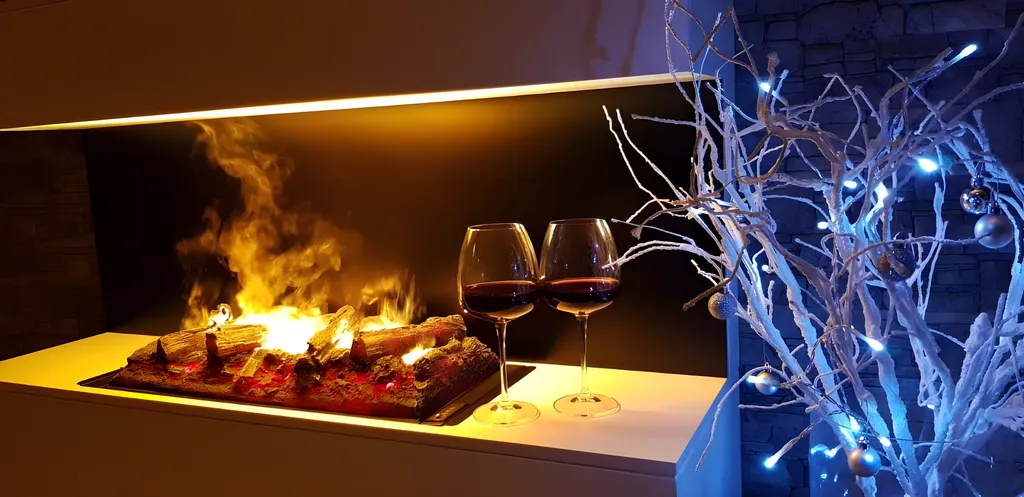 Евродвушка с камином и джакузи около увауга