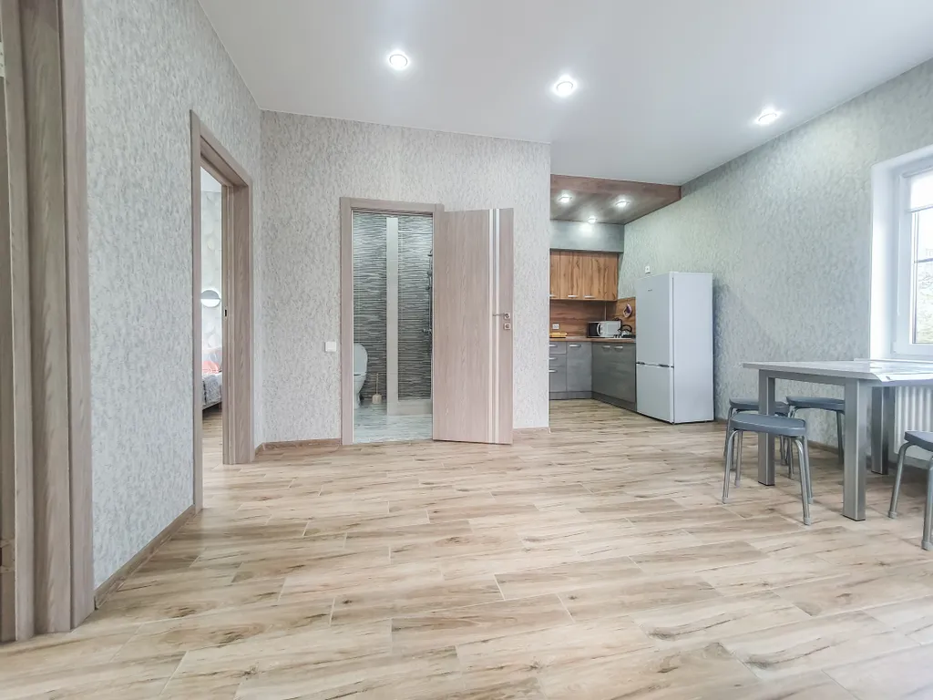 Отдельный дом с благоустроенным двором возле азовского моря