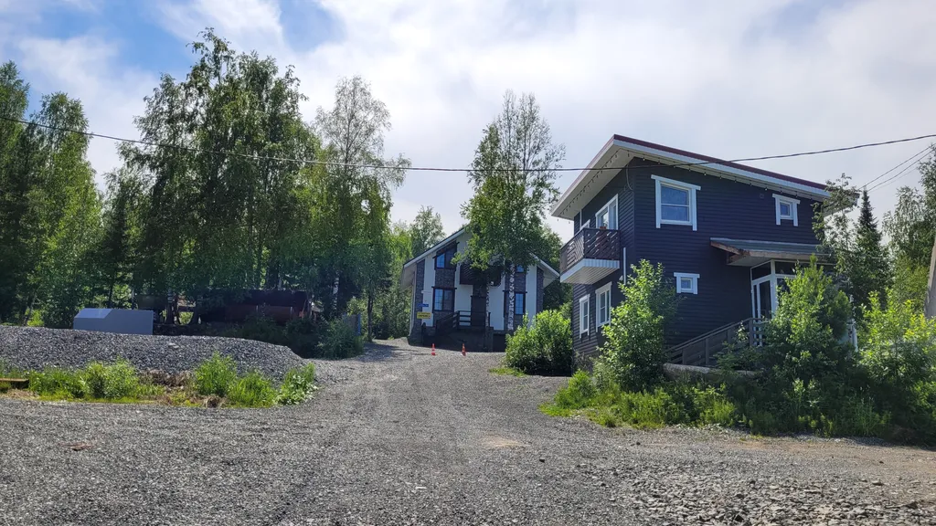 Коттедж Студия для двоих, часть дома с отдельным входом — Шерегеш