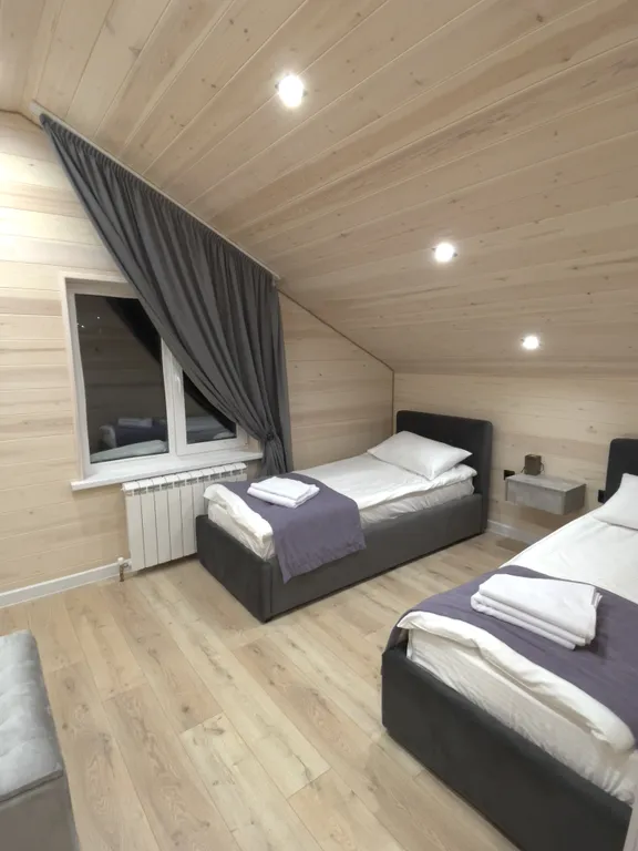 Дом на 10 человек с 4 отдельными спальнями