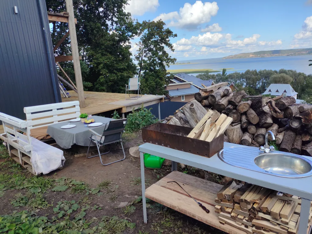 Дом с панорамным видом на реку и горнолыжку в 30 минутах от Казани