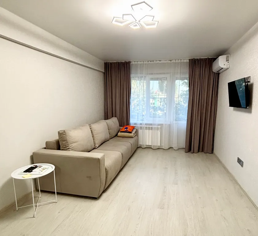 Квартира рядом с Александровской больницей — аренда посуточно в Астрахань