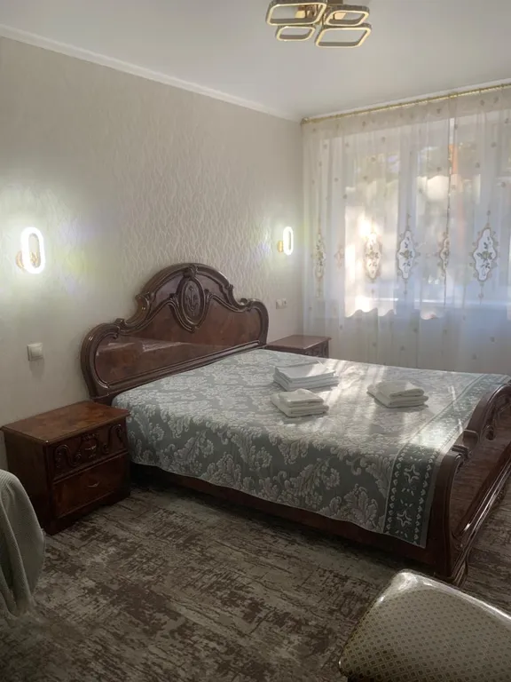 Уютная светлая квартира в лесу среди гор