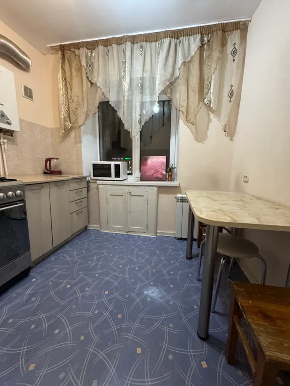 Квартира Квартира в центре города с видом на город — Элиста