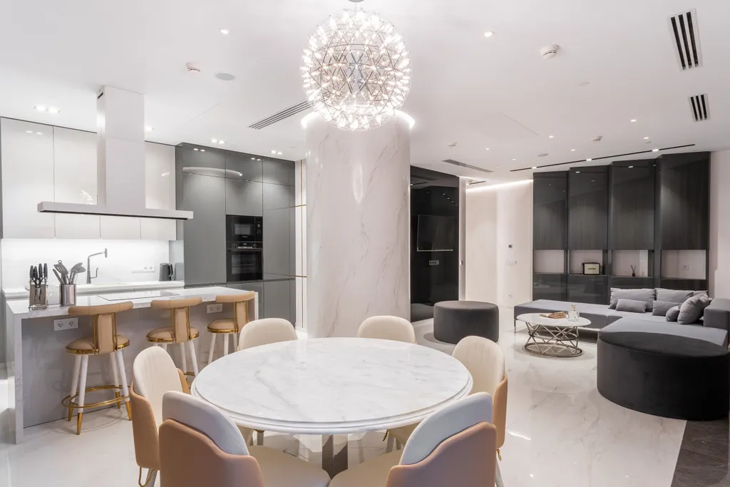 Угловой апартамент с видом на Кремль