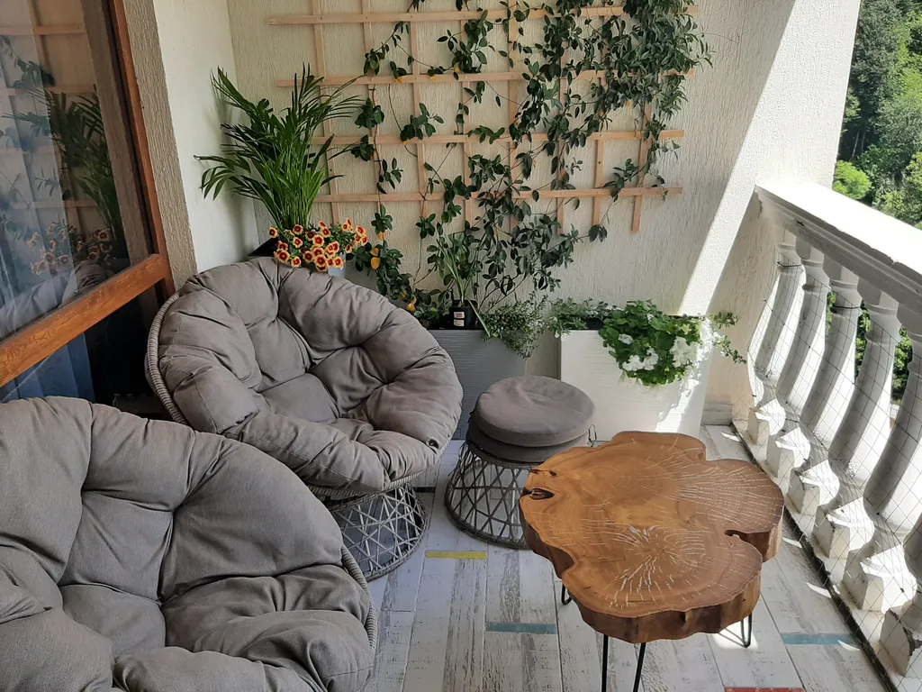 Уютная квартира с большим балконом и живописным видом на набережную