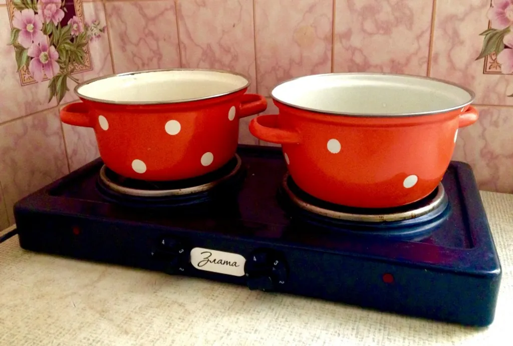 Море через дорогу