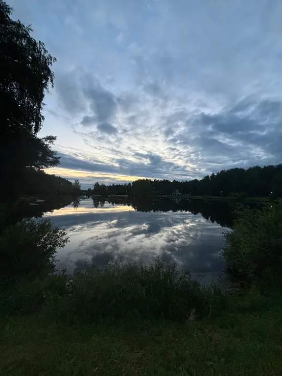Квартира с видом на пруд и лес