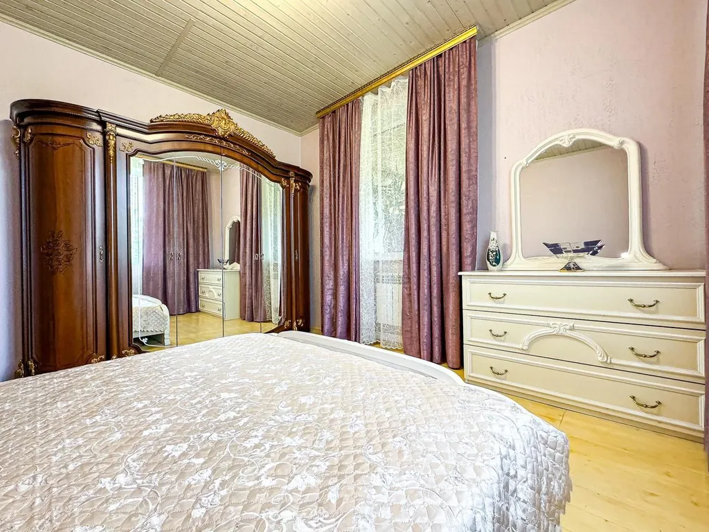 Новый Эко Дом Коттедж с бассейном, садом, мангалом и беседкой