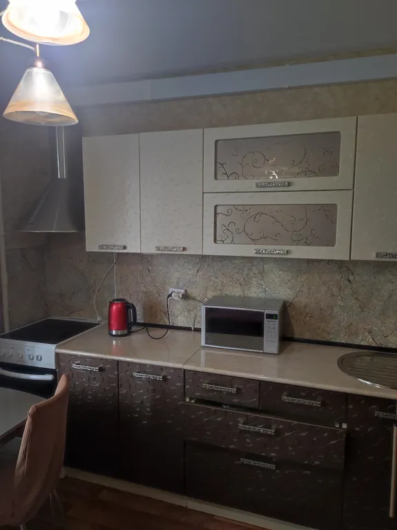 1-комнатная квартира с хорошим ремонтом, чистая