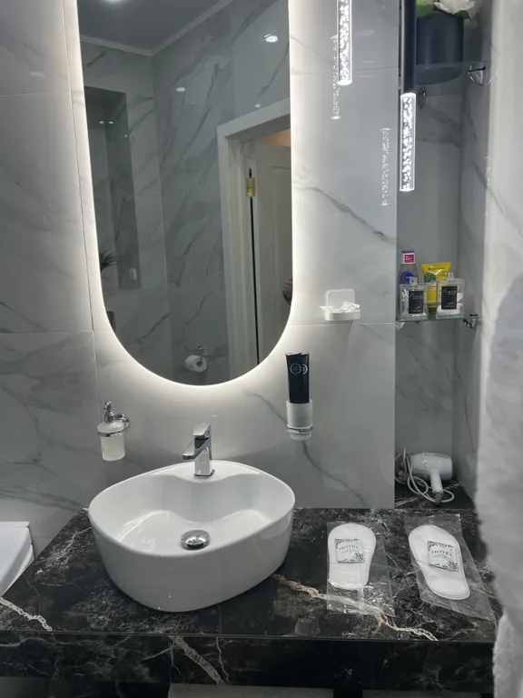 Дизайнерская квартира на набережной